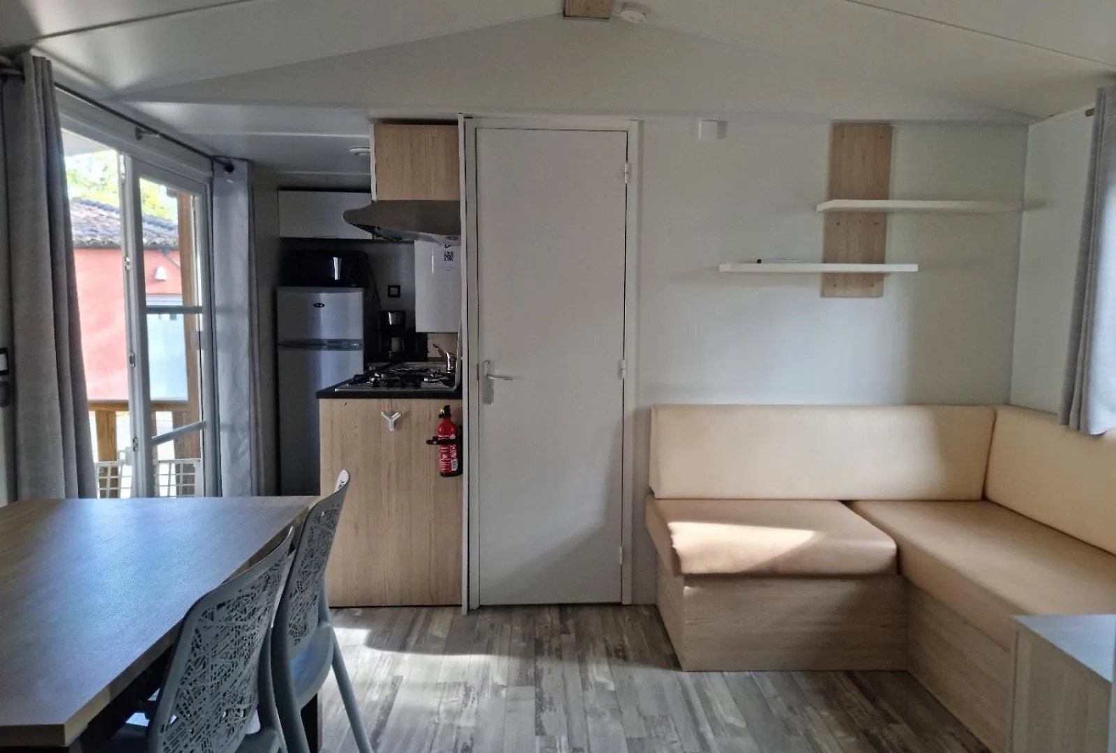 Ardeche, Mobil Home 6 Personnes Climatise Lagorce  Campsite